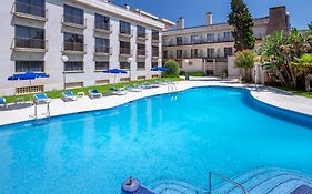 Ciudad de Castelldefels Hotel Exterior photo